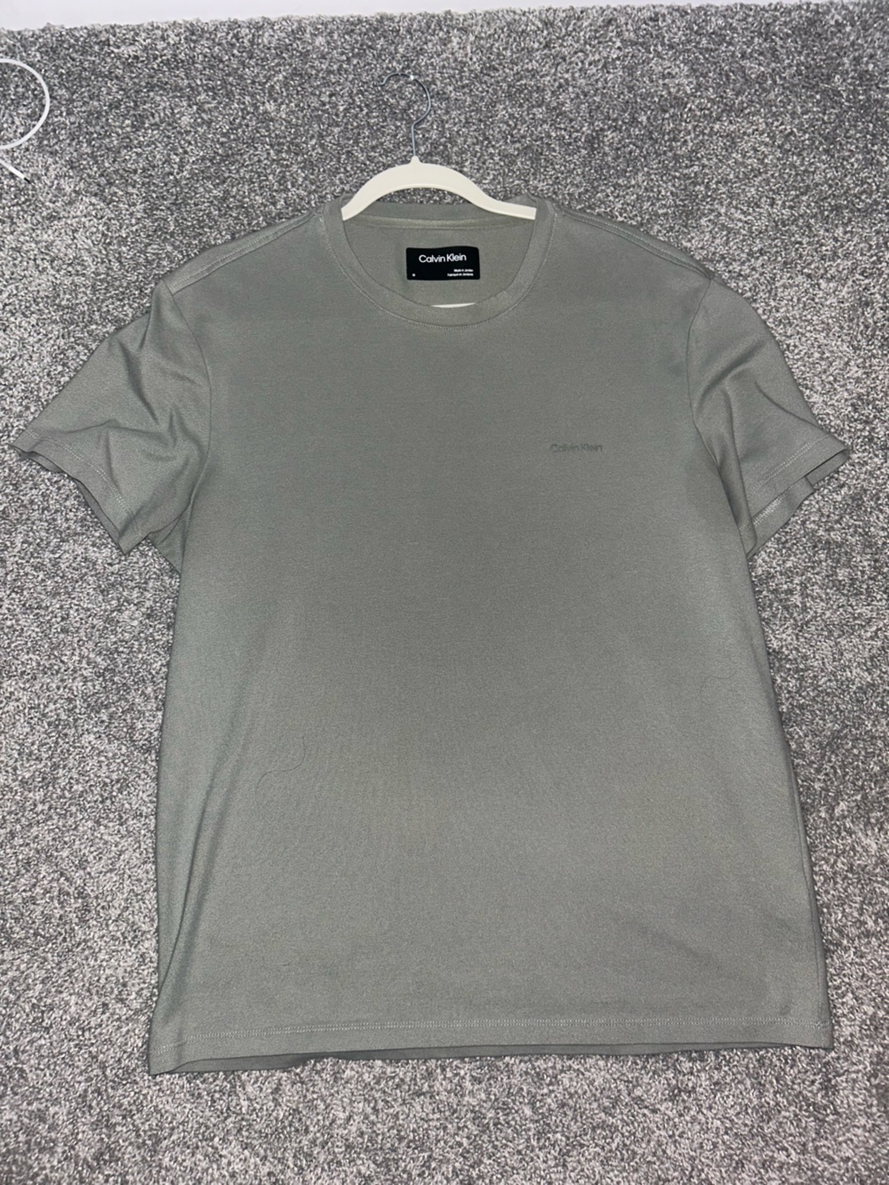 Calvin Klein Men's Crew Neck T-Shirt in Olive Green Gray
